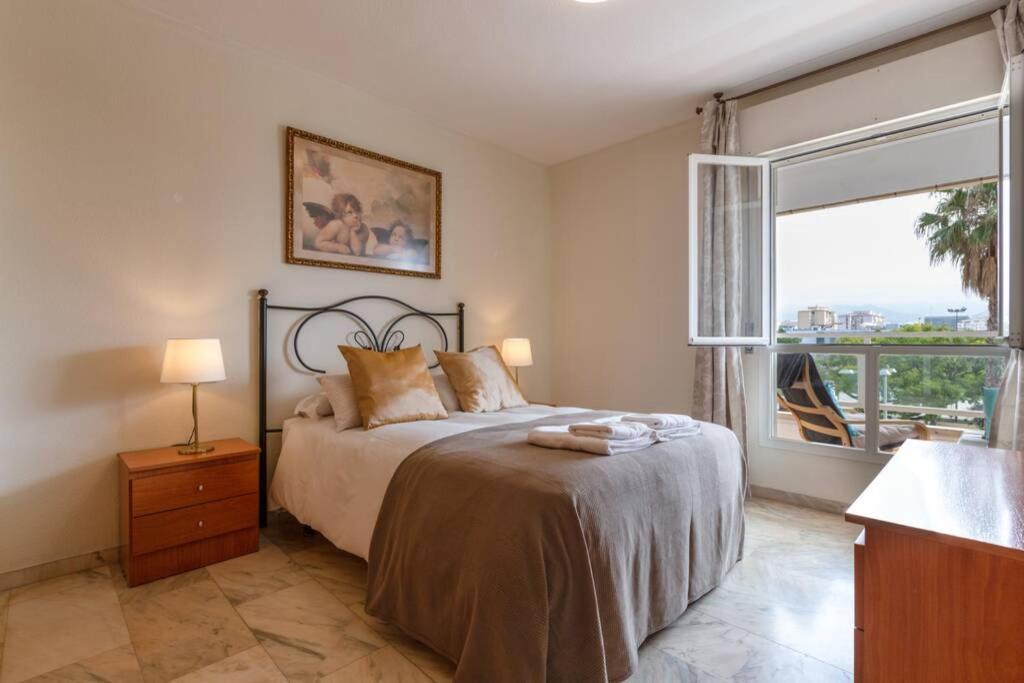 Apartmán Playa Huelin Apartamento Màlaga Exteriér fotografie