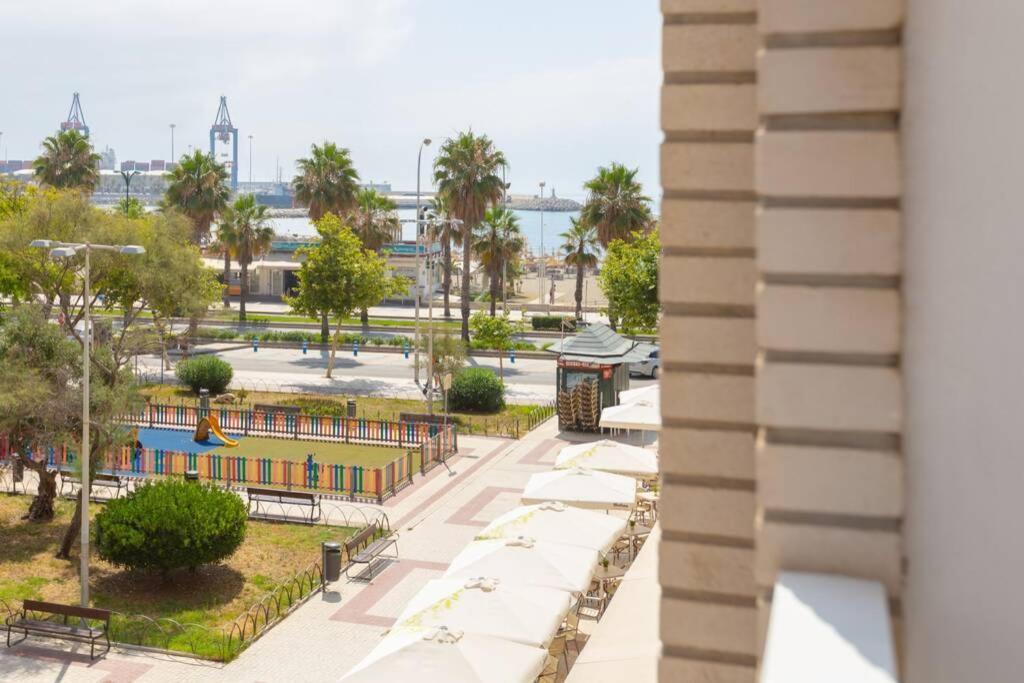 Apartmán Playa Huelin Apartamento Màlaga Exteriér fotografie